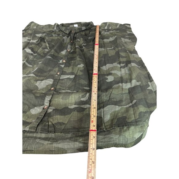 Old Navy Camo Blouse M Womens Button-Down Short Sleeve Shirt Cotton Rayon Blend - Picture 7 of 10